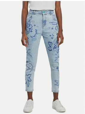 Desigual Light Blue High-Rise Cropped Jeans with Blue Floral Embroidery